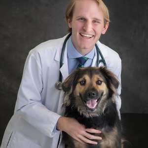 Meet your Posher, Tom